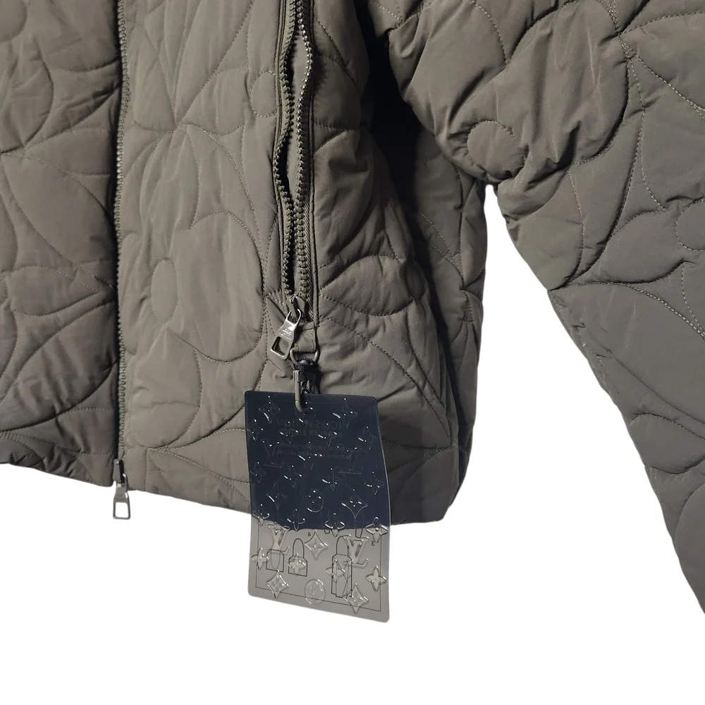 Louis Vuitton Authentic  LVSE Flower Quilted Jacket 46 kaki foncé